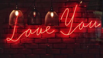 Photo of Rob Kamphues en zijn vriendin Kristi Nieuwenhuijse: liefde, leven en aandacht