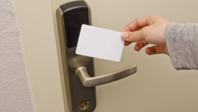 Photo of Van papieren kaartjes naar een tik op de telefoon